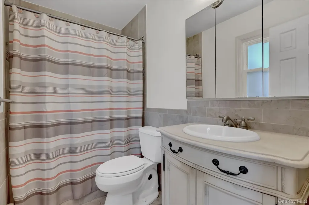 39 Pembrook Drive Stony Brook NY 11790