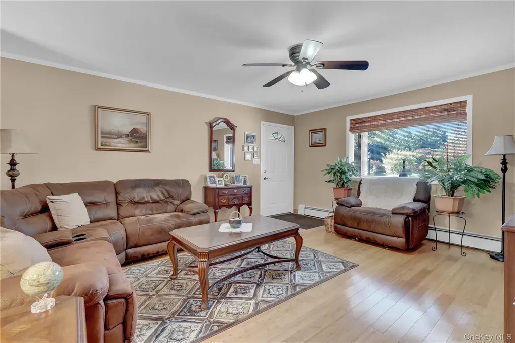 39 Pembrook Drive Stony Brook NY 11790