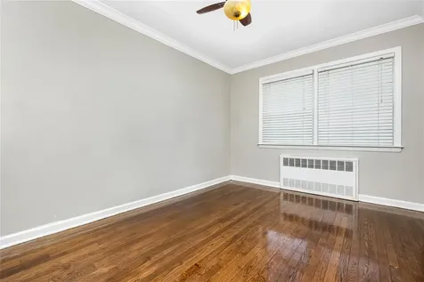 45 Mc Cue Lane Babylon NY 11702