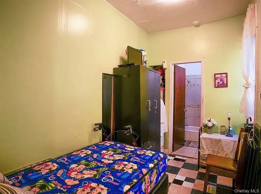 668 Broadway Brooklyn NY 11206