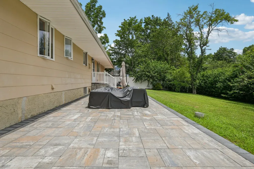 156 Wicks Road Commack NY 11725