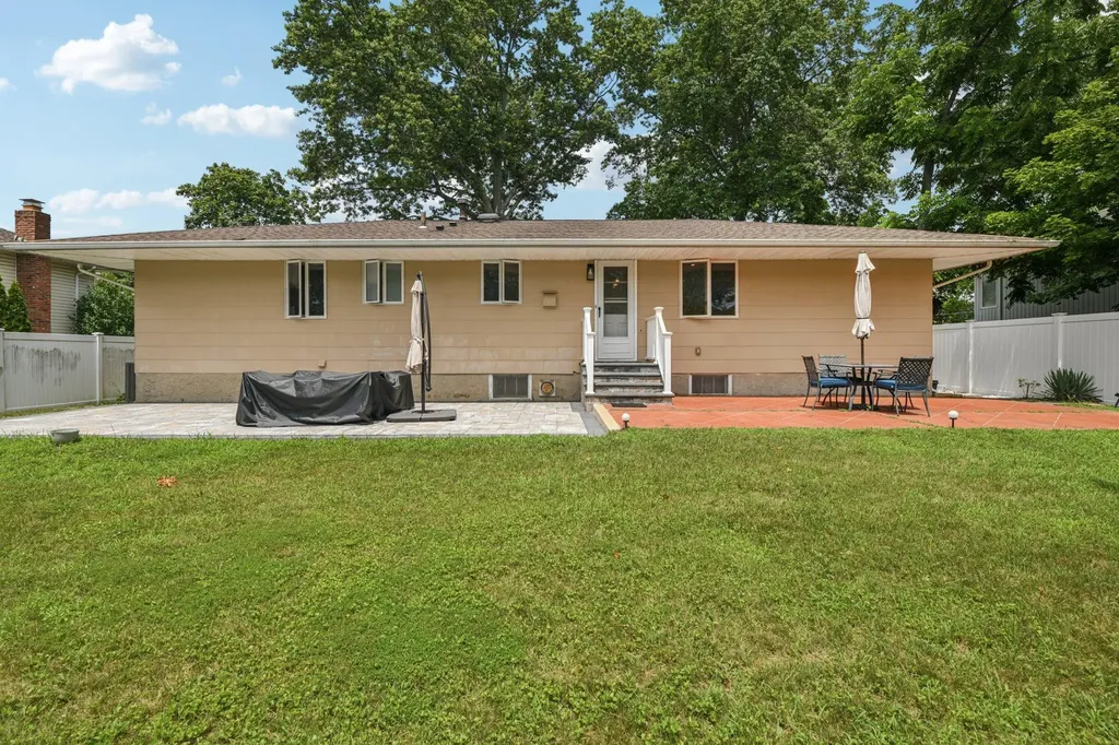 156 Wicks Road Commack NY 11725