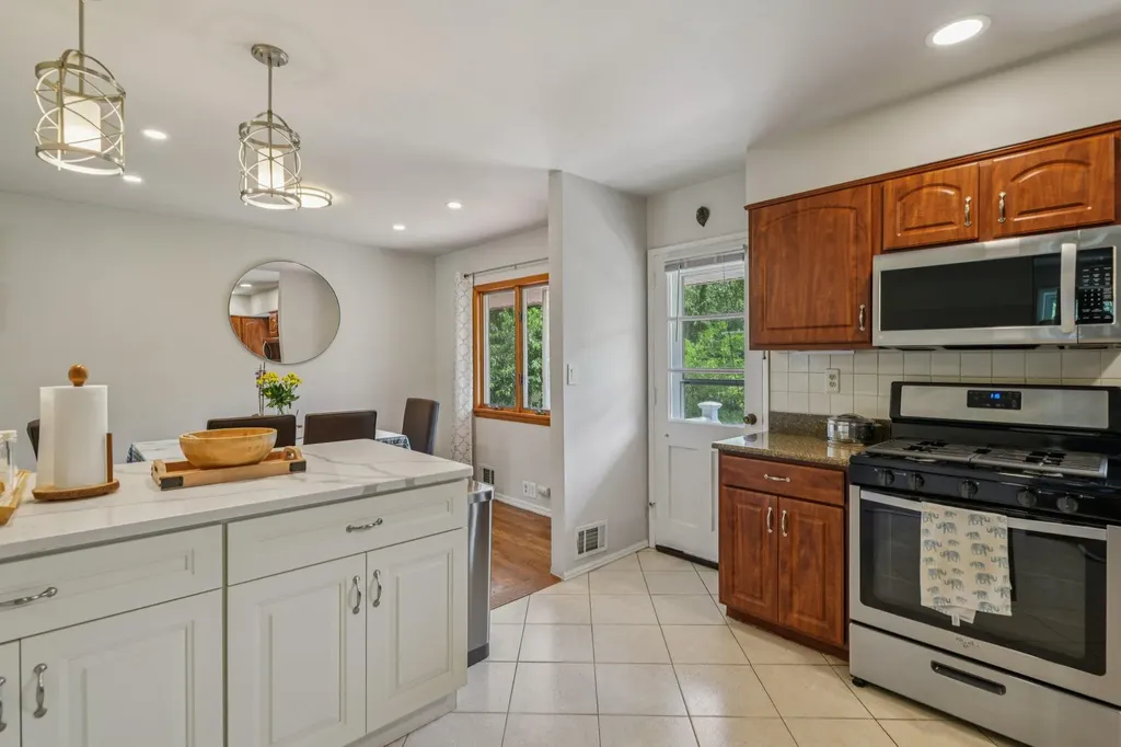 156 Wicks Road Commack NY 11725