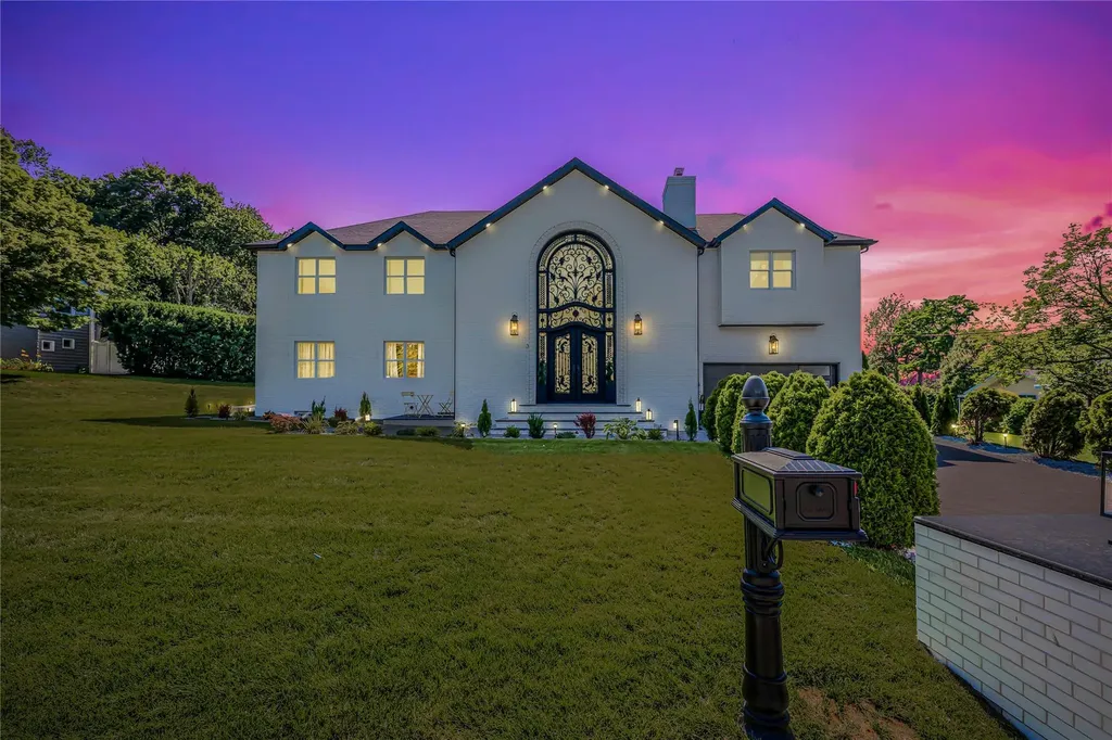 3 Fairview Lane Glen Cove NY 11542