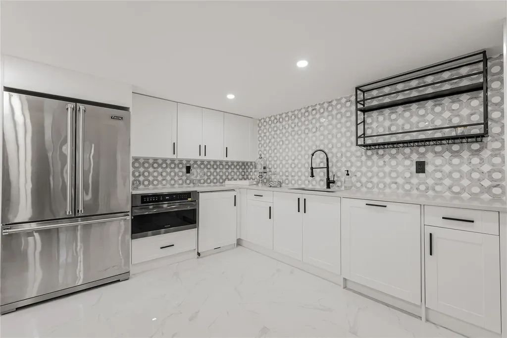 3 Fairview Lane Glen Cove NY 11542