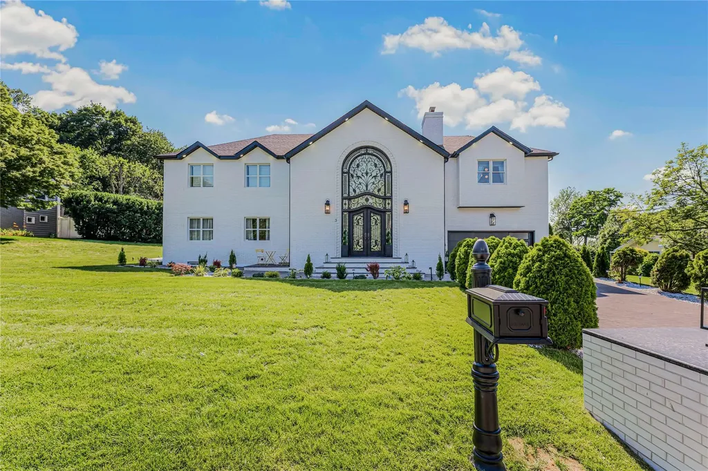 3 Fairview Lane Glen Cove NY 11542