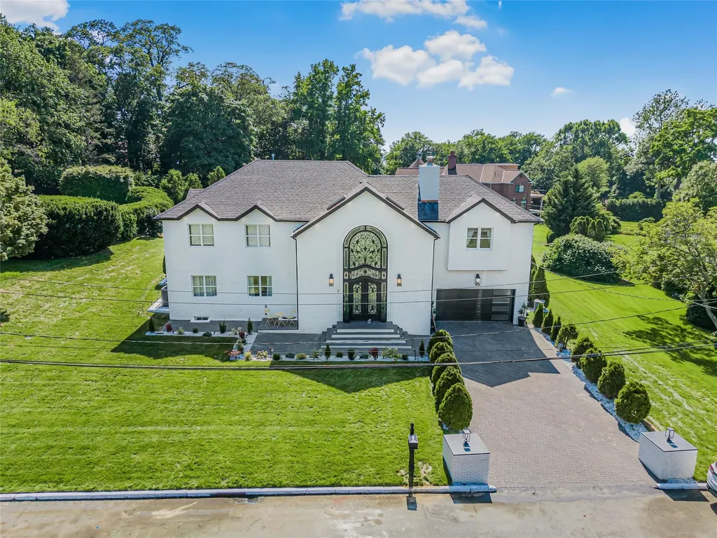 3 Fairview Lane Glen Cove NY 11542