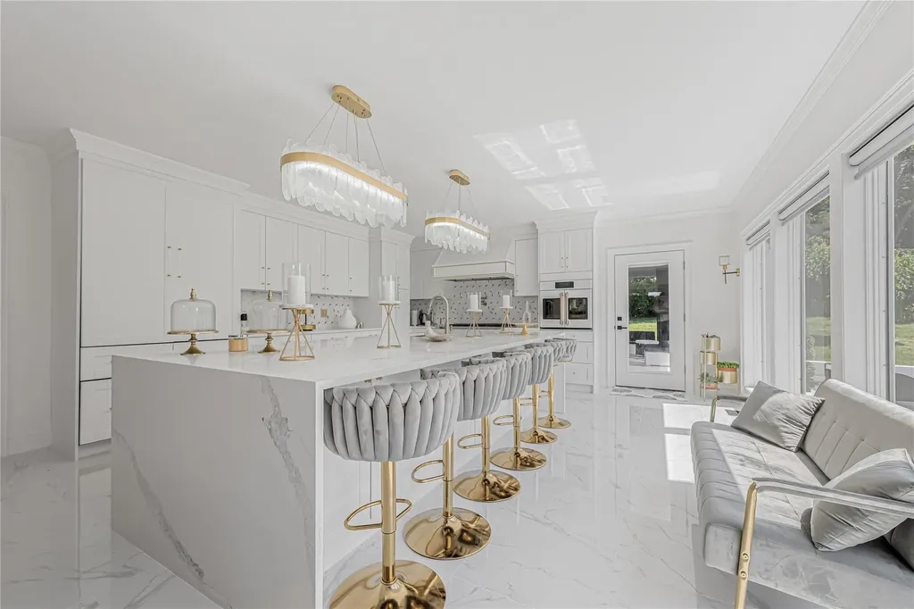 3 Fairview Lane Glen Cove NY 11542