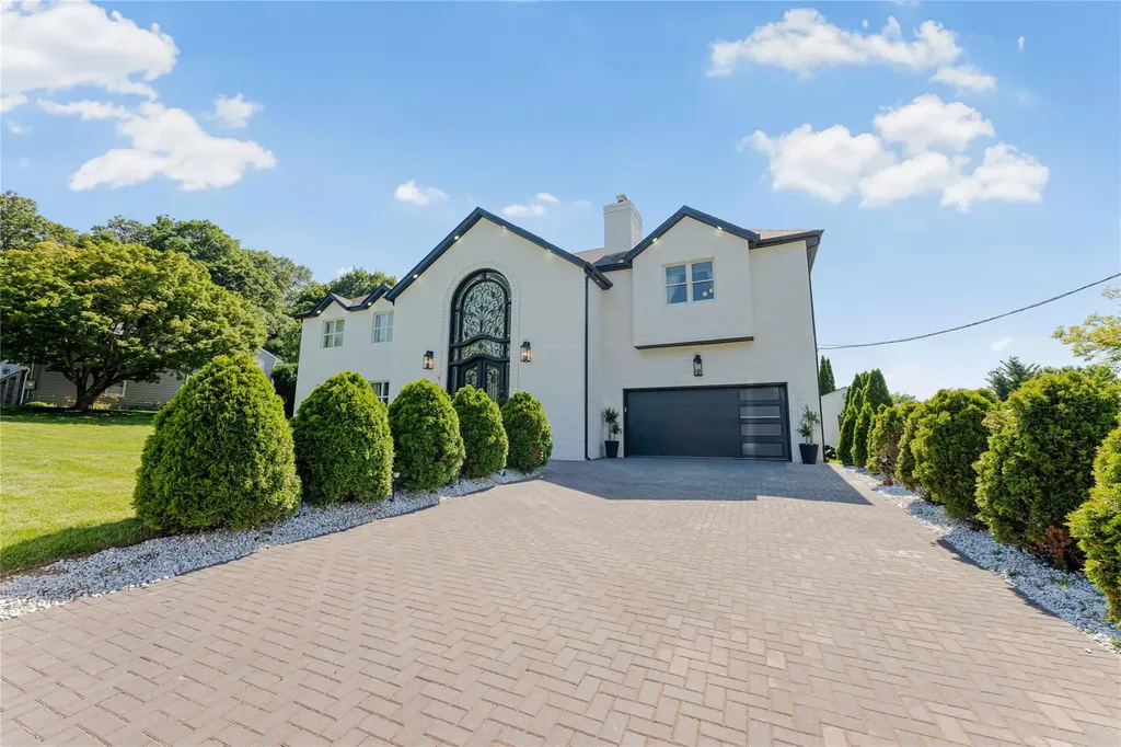 3 Fairview Lane Glen Cove NY 11542