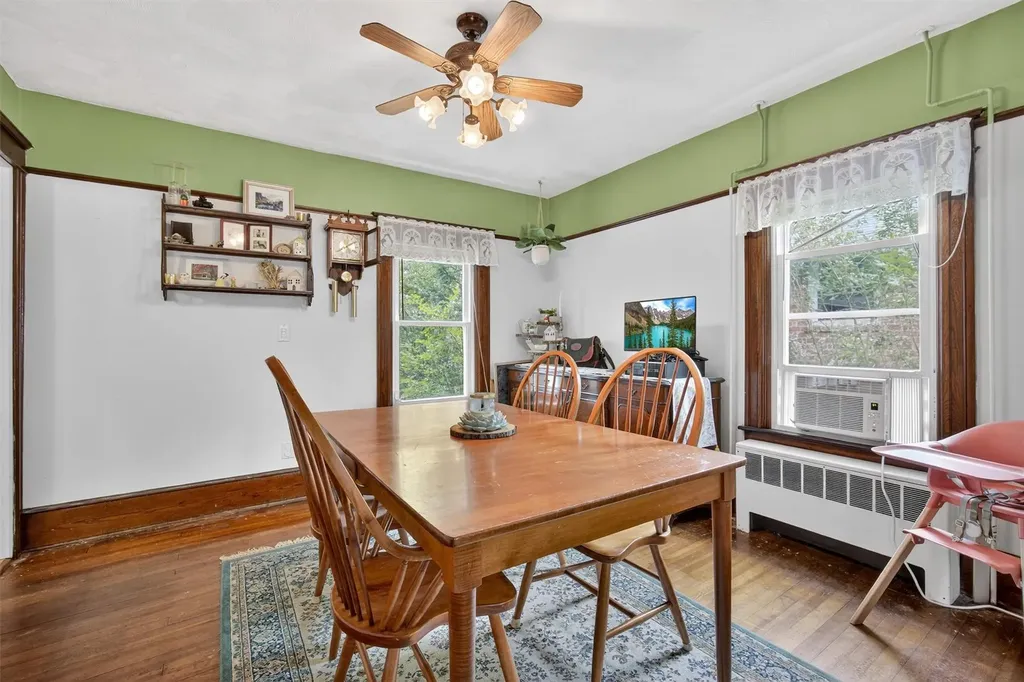 63 Oakdale Avenue Poughkeepsie NY 12601