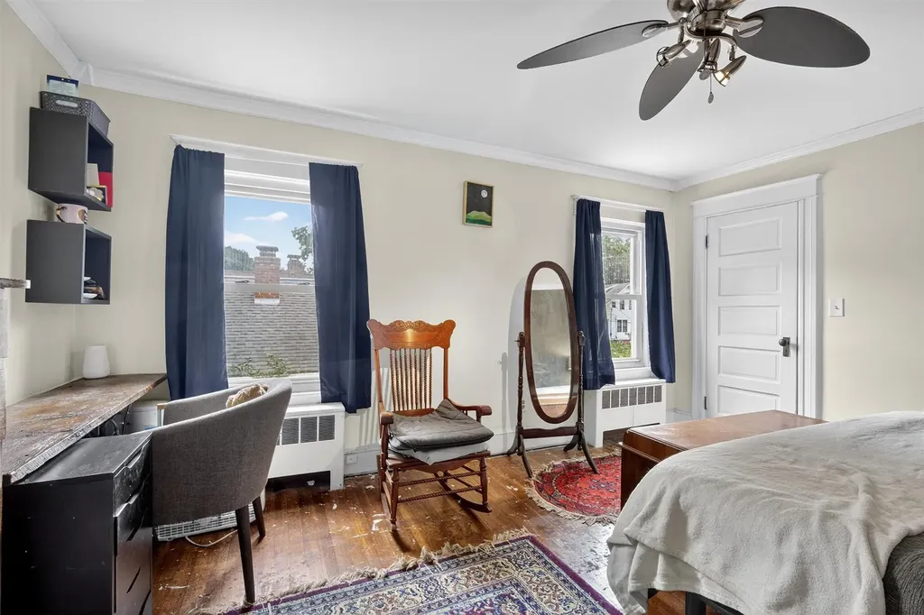 63 Oakdale Avenue Poughkeepsie NY 12601