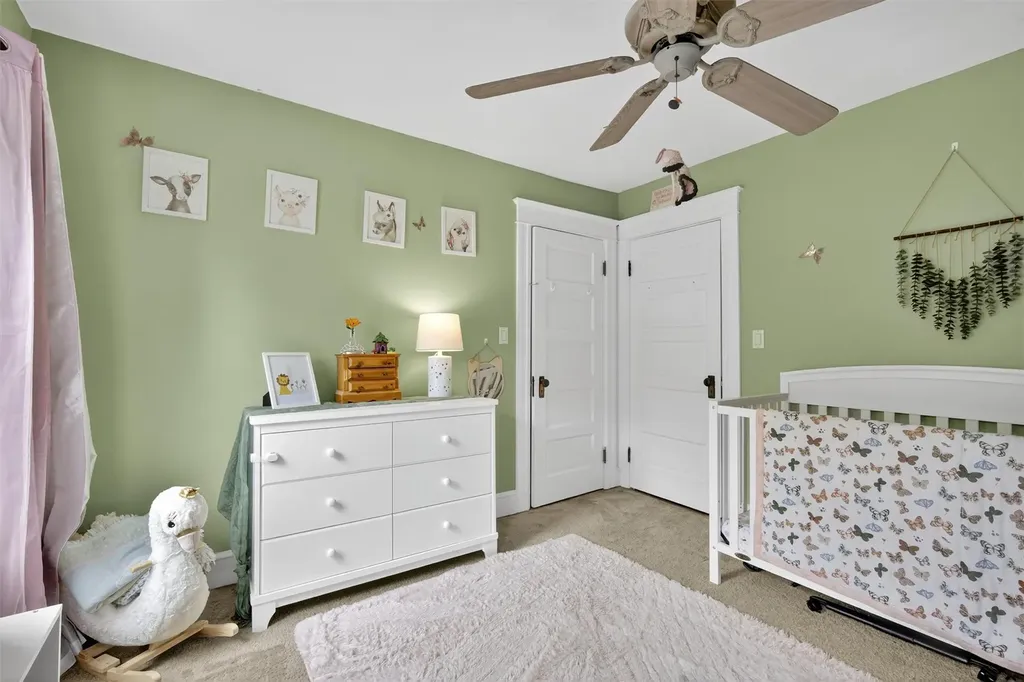 63 Oakdale Avenue Poughkeepsie NY 12601