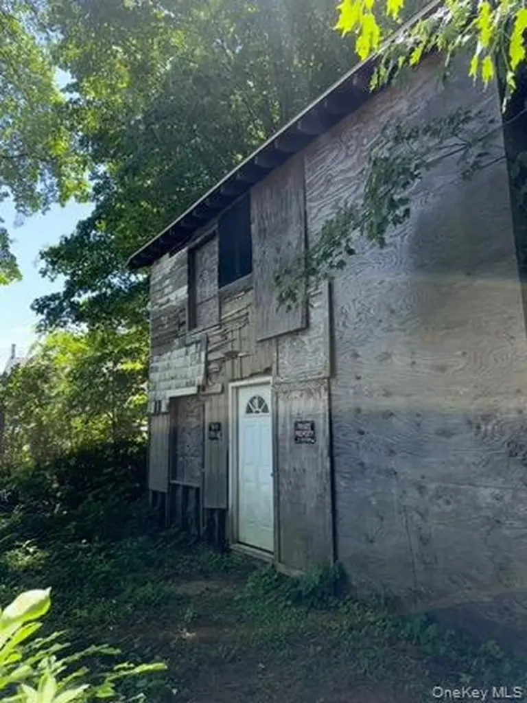 22 Beilke Road Millerton NY 12546