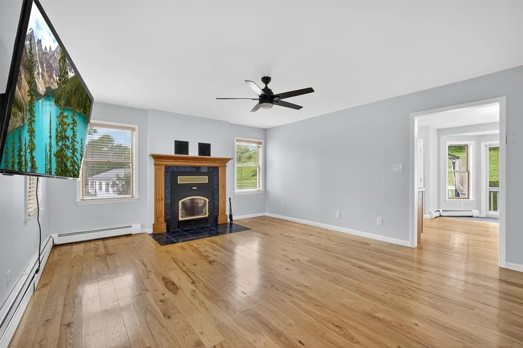477 Drexel Drive Pine Bush NY 12566