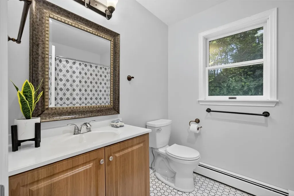 477 Drexel Drive Pine Bush NY 12566