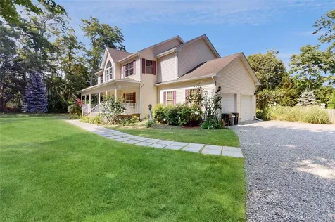 64230 County Road 48 Road Greenport NY 11944