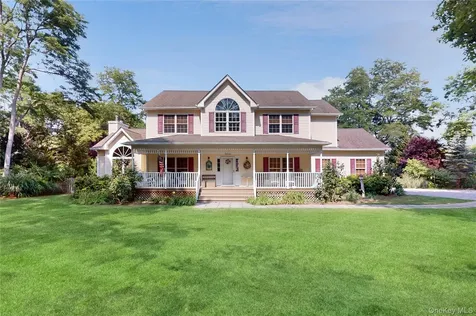 64230 County Road 48 Road Greenport NY 11944