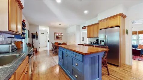 64230 County Road 48 Road Greenport NY 11944