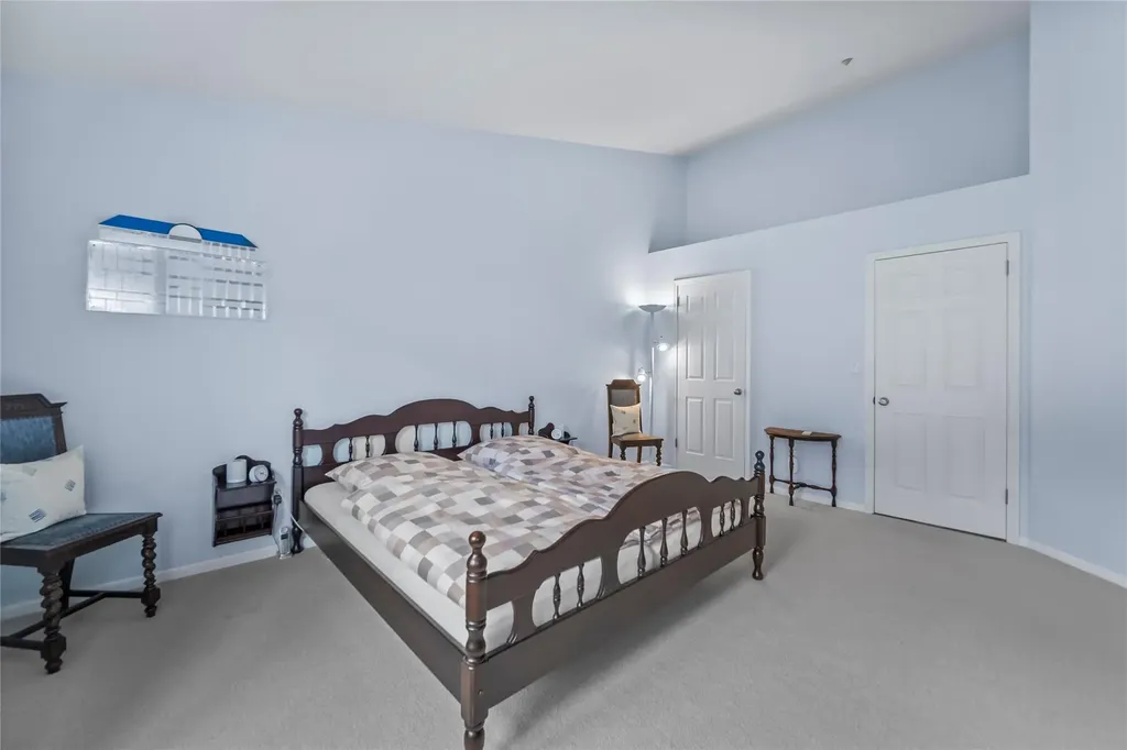 803 Pondside Drive White Plains NY 10607