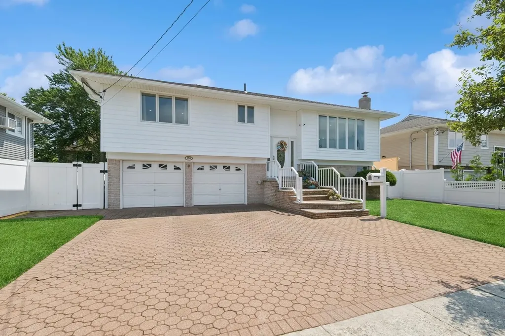 159 Harris Drive Oceanside NY 11572