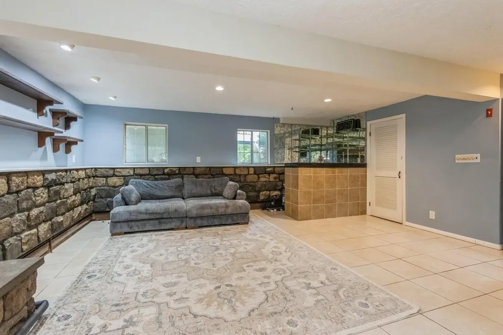 32 Brickhouse Road Patterson NY 12563