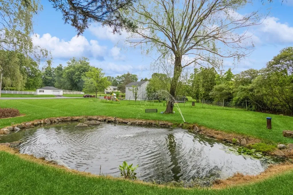 32 Brickhouse Road Patterson NY 12563
