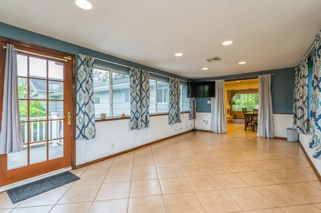 32 Brickhouse Road Patterson NY 12563