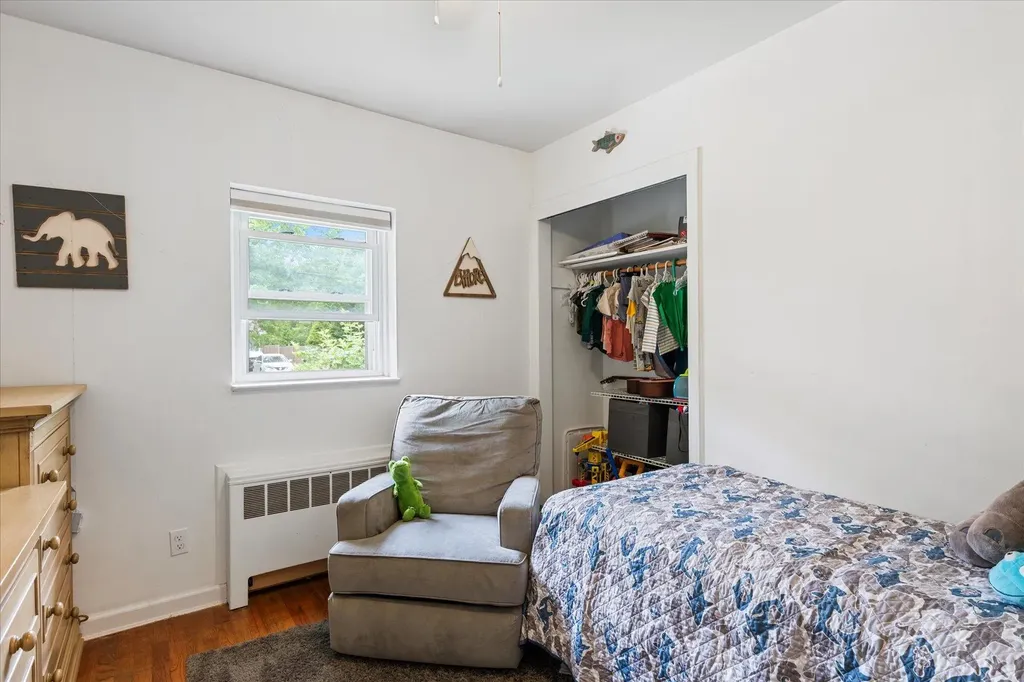 137 Hounslow Road Shirley NY 11967