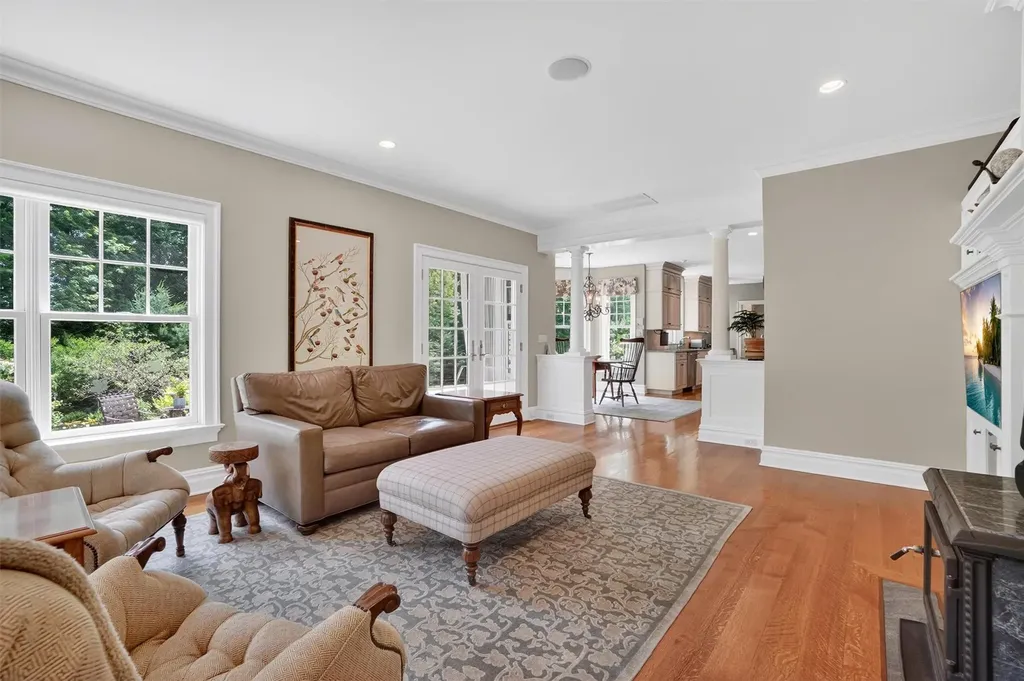73 Mayflower Lane Katonah NY 10536