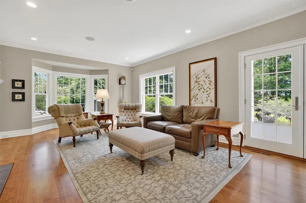 73 Mayflower Lane Katonah NY 10536