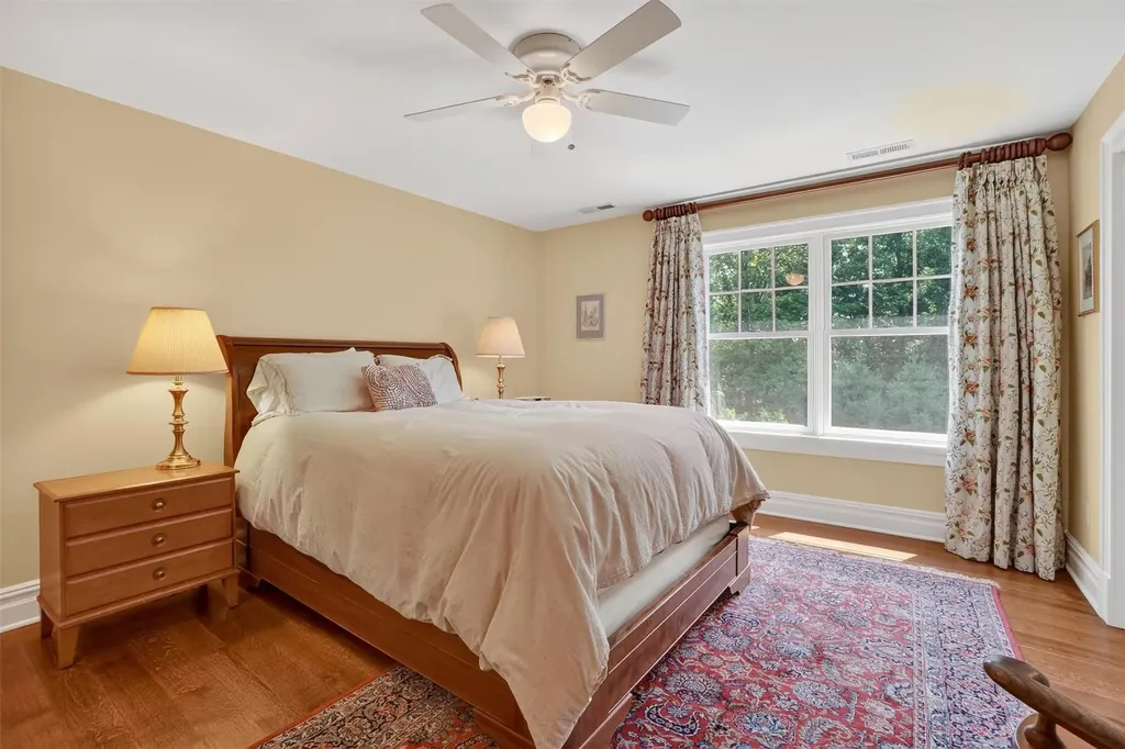 73 Mayflower Lane Katonah NY 10536
