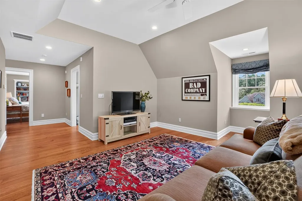 73 Mayflower Lane Katonah NY 10536