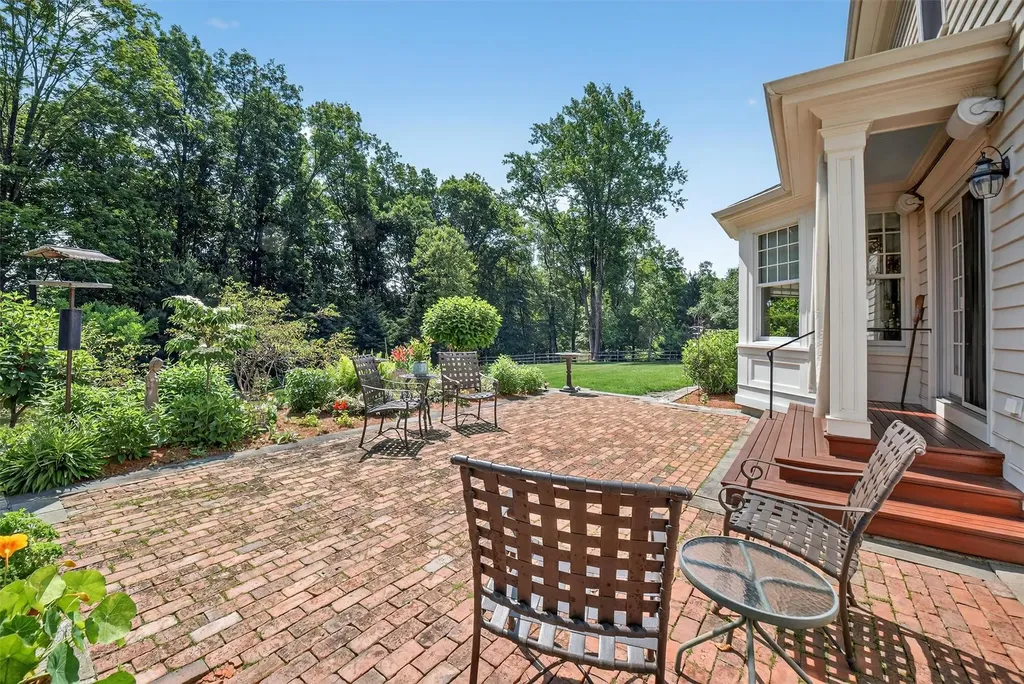 73 Mayflower Lane Katonah NY 10536