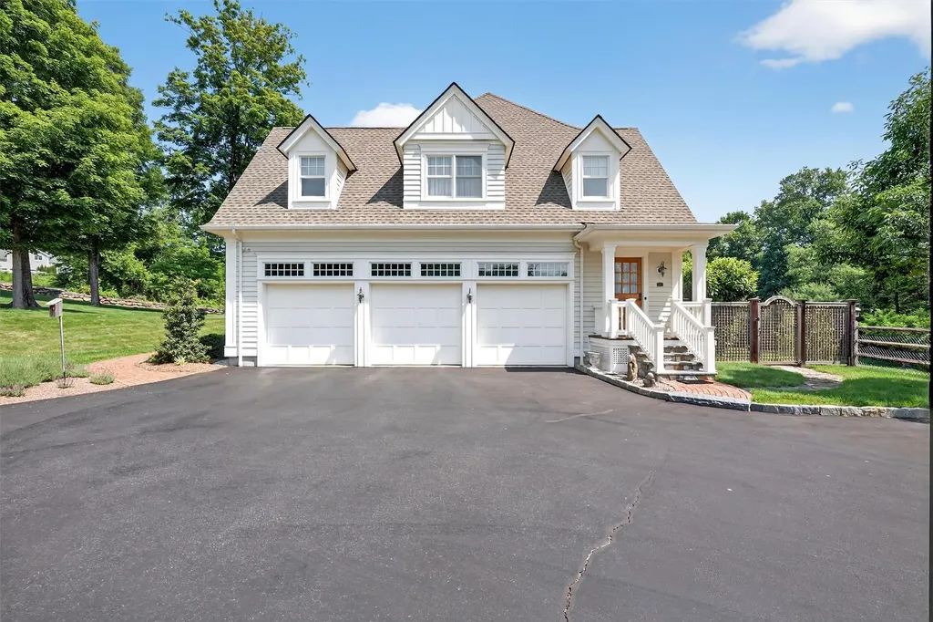 73 Mayflower Lane Katonah NY 10536