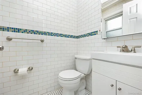 1579 Park Street Atlantic Beach NY 11509