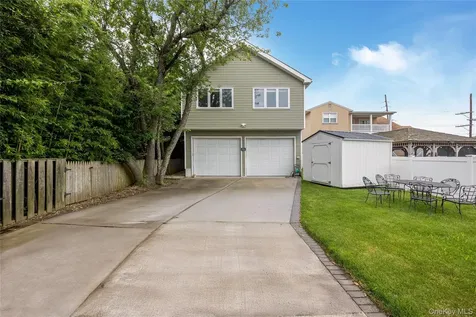 1579 Park Street Atlantic Beach NY 11509