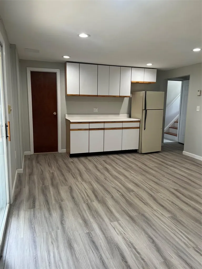 8 Anchor Court Huntington Station NY 11746