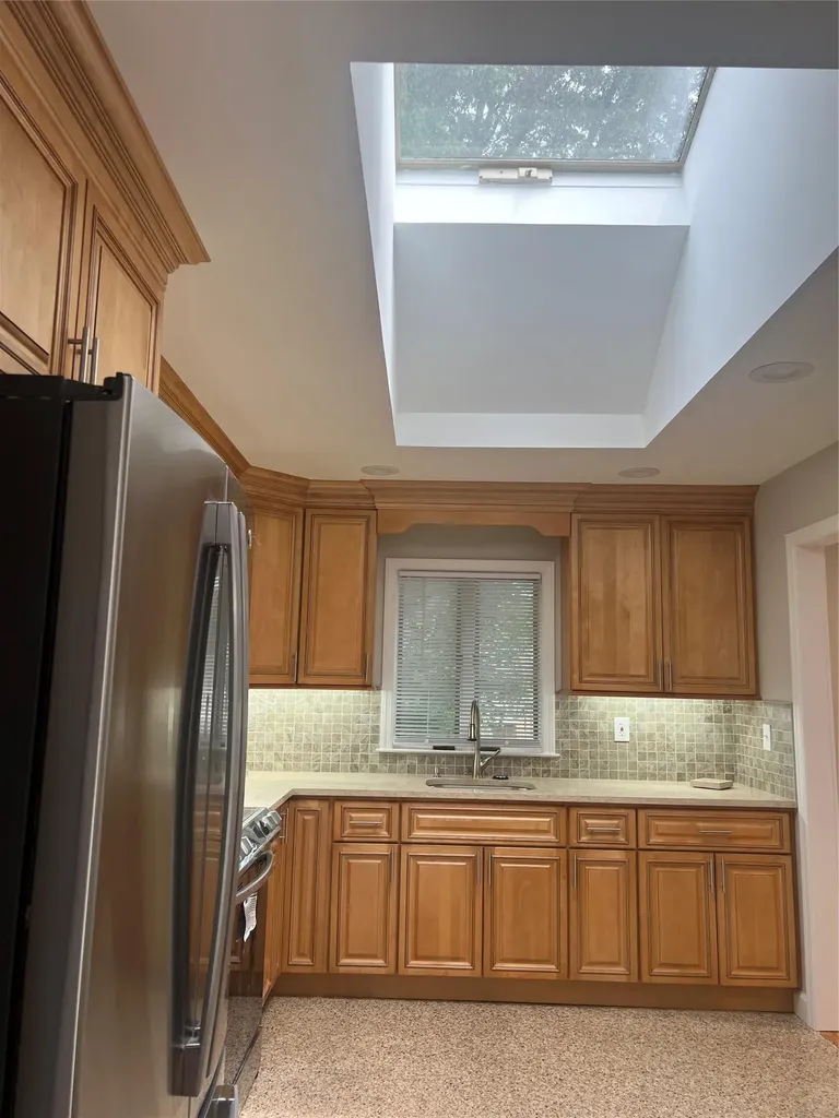 8 Anchor Court Huntington Station NY 11746