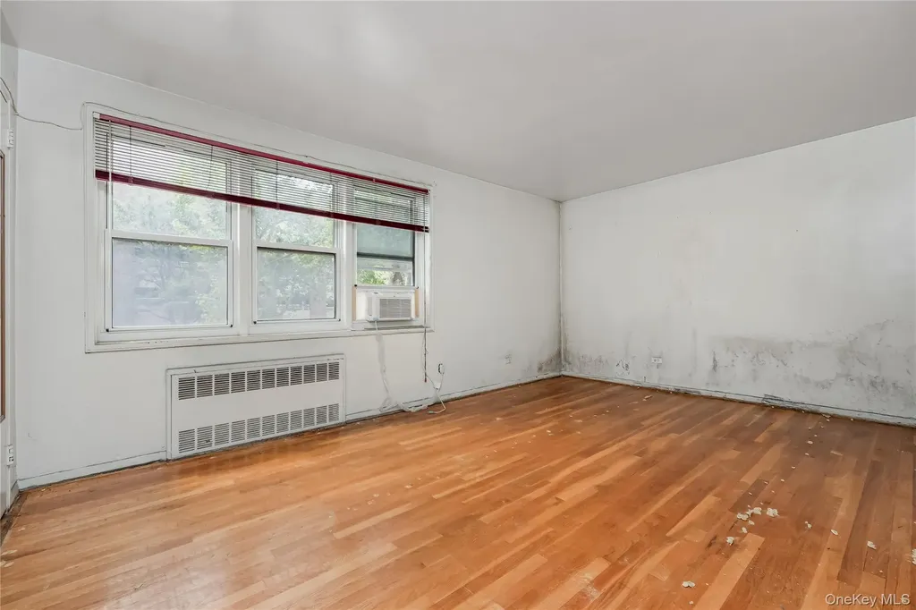92-31 57th Avenue Elmhurst NY 11373