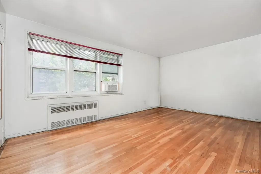 92-31 57th Avenue Elmhurst NY 11373