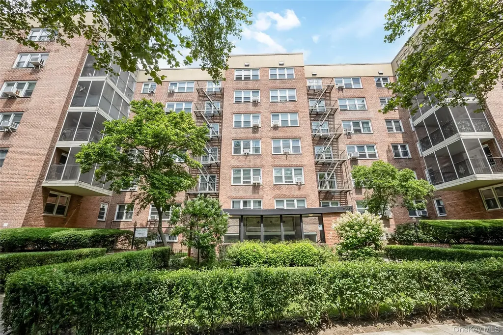 92-31 57th Avenue Elmhurst NY 11373