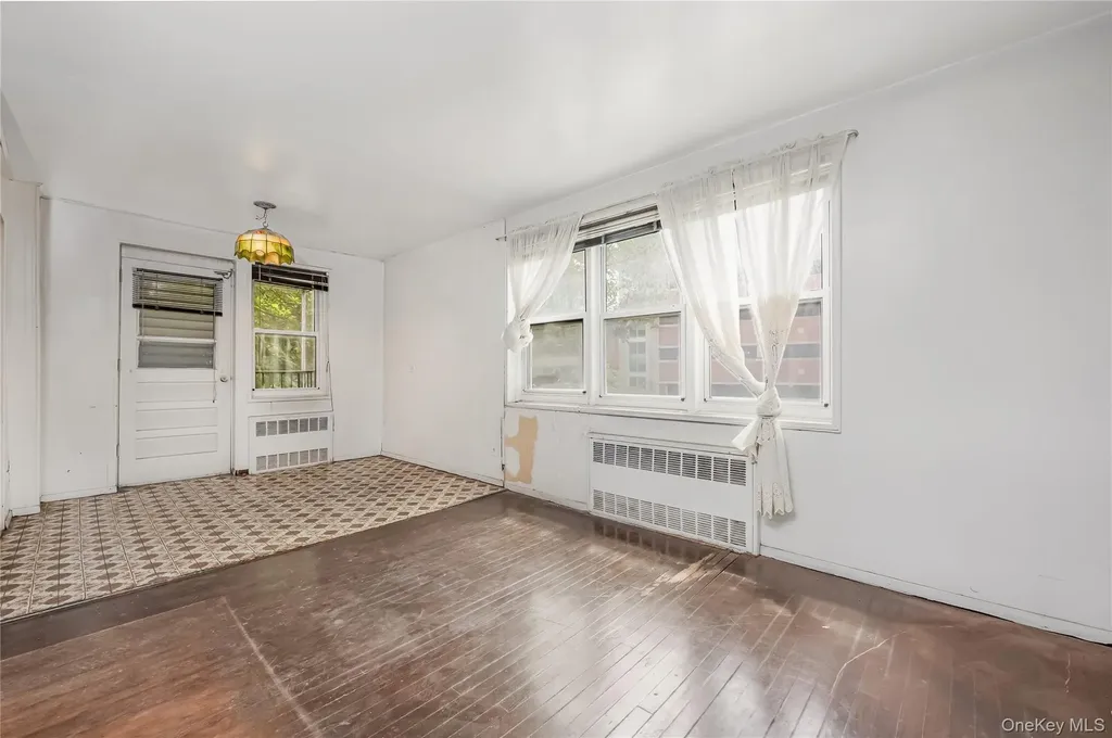 92-31 57th Avenue Elmhurst NY 11373