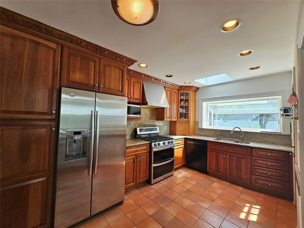 161 Harvard Drive Hartsdale NY 10530