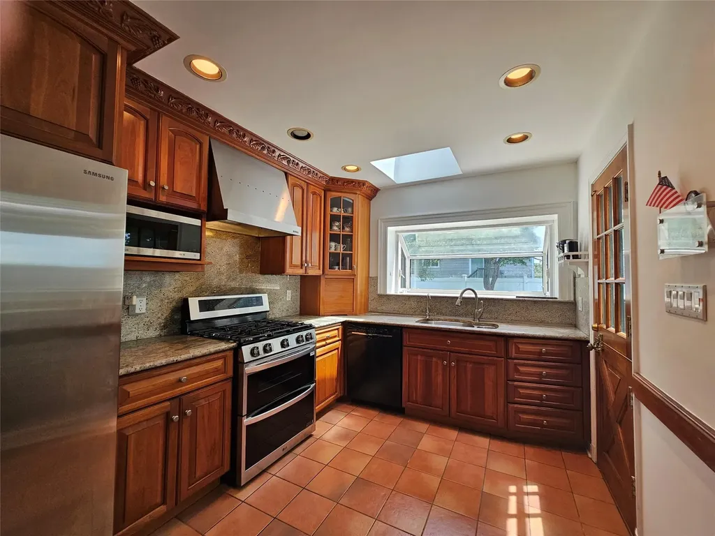 161 Harvard Drive Hartsdale NY 10530