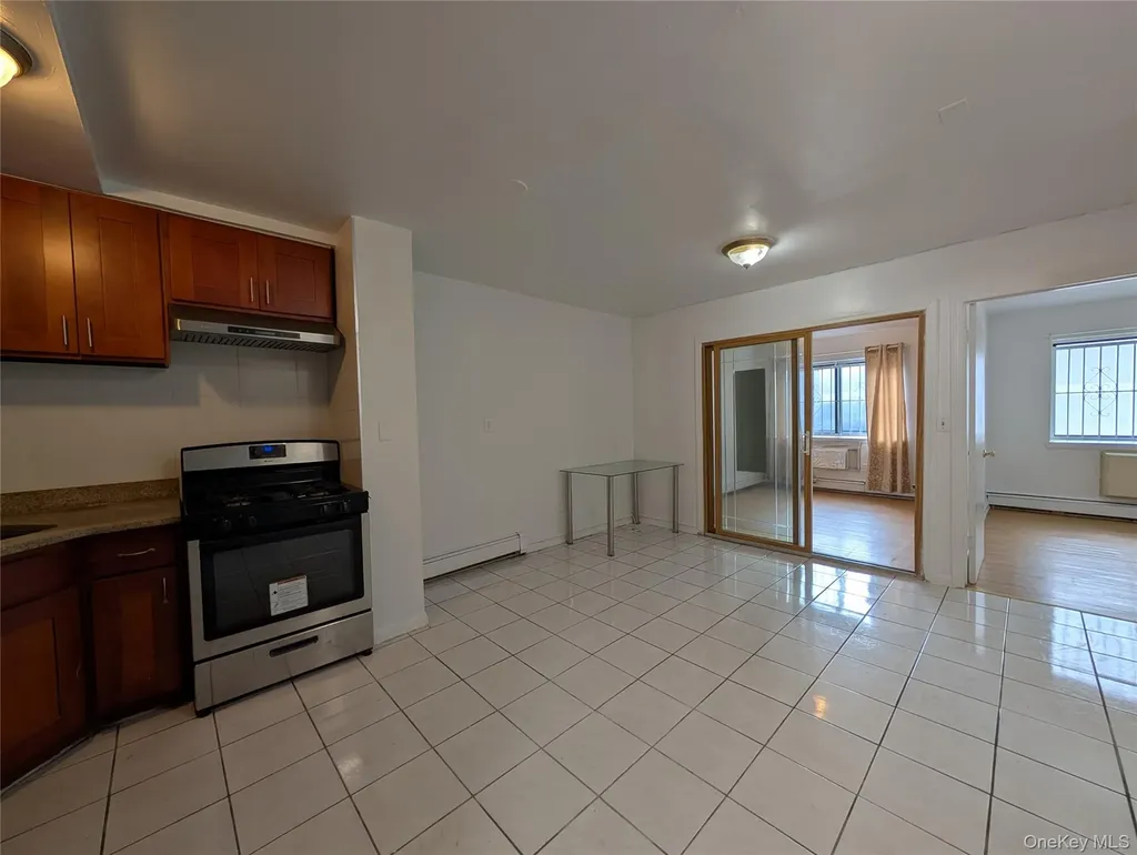 4304 158th Street Flushing NY 11358
