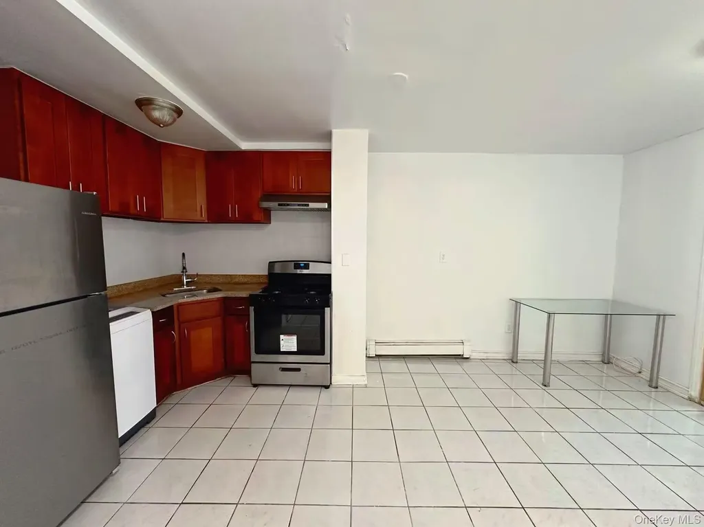 4304 158th Street Flushing NY 11358