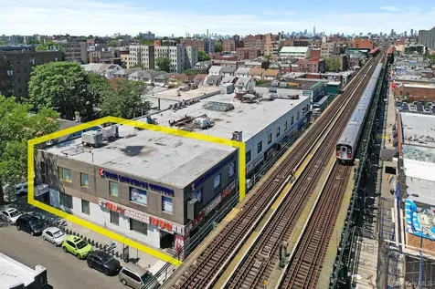 7814 Roosevelt Avenue Jackson Heights NY 11372