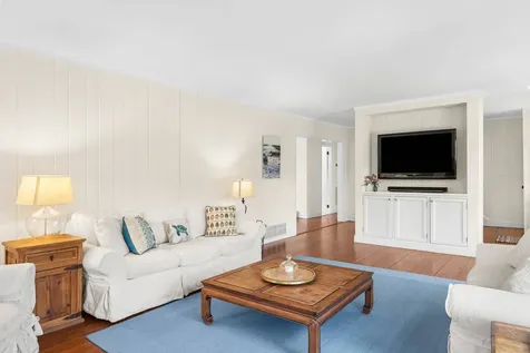 156 Suffolk Street Sag Harbor NY 11963