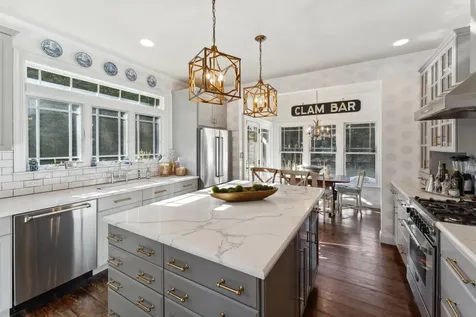 51 Osborne Lane East Hampton NY 11937