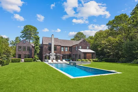 110 Two Holes Of Water Road East Hampton NY 11937